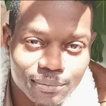 Profile photo of everythingreally-divine